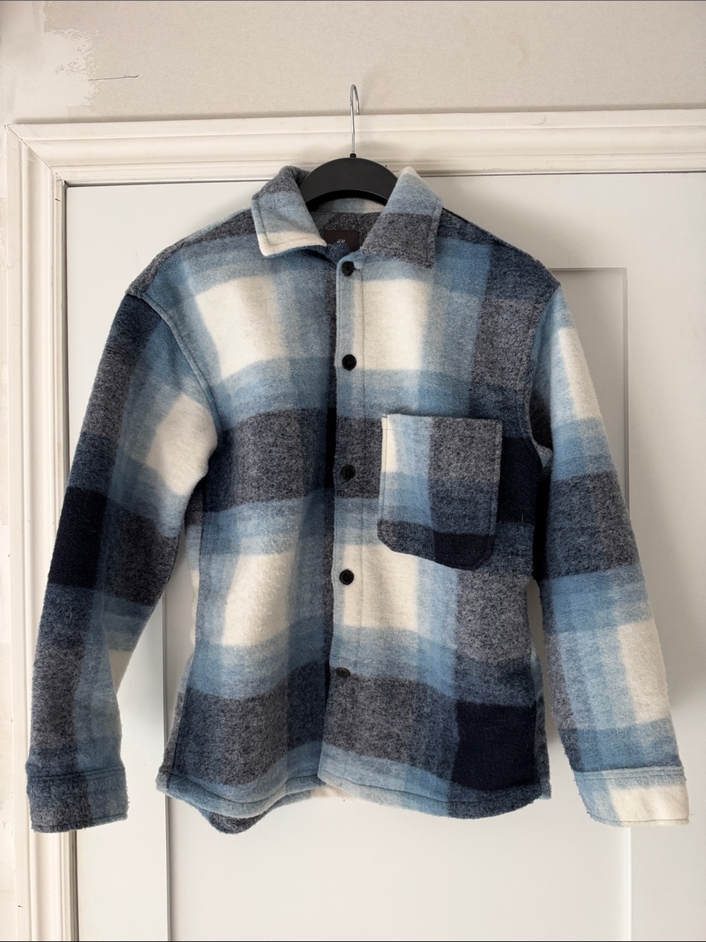 H&M Blue, White & Gray Plaid Shirt Jacket